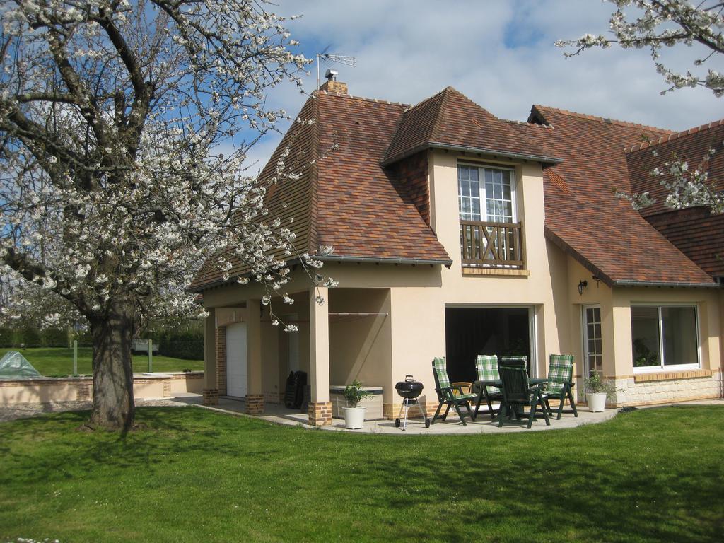 Gite De La Balle De Golf Jumieges Luaran gambar